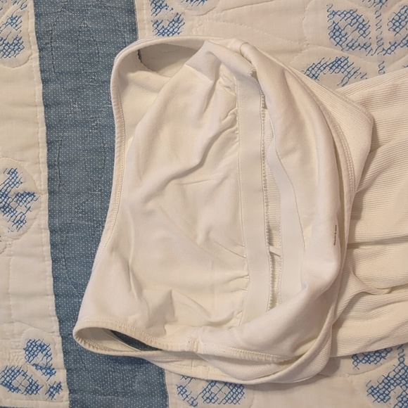 GAP Shelf Bra Classic Ribbed White Tank Top Built In Bra Cami Pleaser Small - Picture 4 of 4